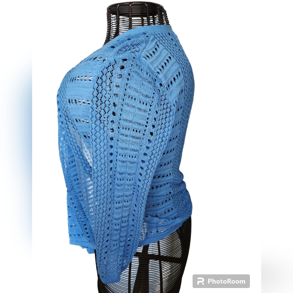 CHICO'S size 0/ small. Lightweight summer sweater/ layering piece. - Picture 3 of 10